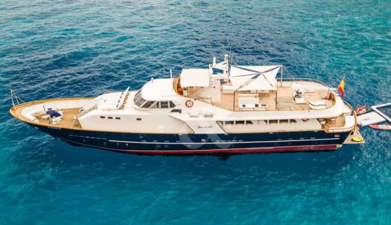 MK Yacht